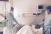 Khám, tư vấn miễn phí về ung thư với chuyên gia hàng đầu Singapore tại Vinmec Khám, tư vấn miễn phí về ung thư với chuyên gia hàng đầu Singapore tại Vinmec