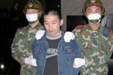 Quen qua mạng, nam thanh niên hãm hiếp 8 cô gái, 8 trẻ em ở tuổi lên 10 Quen qua mạng, nam thanh niên hãm hiếp 8 cô gái, 8 trẻ em ở tuổi lên 10
