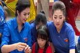 Hoa hậu Ngọc Hân mang Tết Trung thu cho 1.000 trẻ mắc bệnh hiểm nghèo Hoa hậu Ngọc Hân mang Tết Trung thu cho 1.000 trẻ mắc bệnh hiểm nghèo