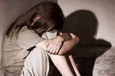 Nữ sinh tố phó công an xã cưỡng hiếp tại cánh đồng muối Nữ sinh tố phó công an xã cưỡng hiếp tại cánh đồng muối
