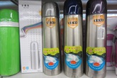 Hoang mang vì bình giữ nhiệt Trung Quốc chứa chất gây ung thư Hoang mang vì bình giữ nhiệt Trung Quốc chứa chất gây ung thư