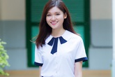 Á hậu Thuỳ Dung đẹp trong veo về thăm trường cũ Á hậu Thuỳ Dung đẹp trong veo về thăm trường cũ