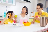 Lý do máy làm sữa đậu nành đa năng cần cho gian bếp gia đình Lý do máy làm sữa đậu nành đa năng cần cho gian bếp gia đình