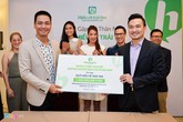 MC Phan Anh: 'Tôi không dại đụng tới một đồng từ thiện' MC Phan Anh: 'Tôi không dại đụng tới một đồng từ thiện'