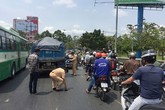 Xót xa nữ sinh bị xe ben cán nát chân Xót xa nữ sinh bị xe ben cán nát chân
