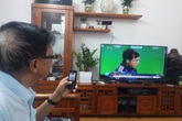 Bố nhà vô địch Olympic Hoàng Xuân Vinh: “Nó thất bại nhiều rồi” Bố nhà vô địch Olympic Hoàng Xuân Vinh: “Nó thất bại nhiều rồi”
