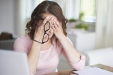 Vứt ngay những thứ này trên bàn làm việc nếu bạn muốn đổi vận cho năm sau Vứt ngay những thứ này trên bàn làm việc nếu bạn muốn đổi vận cho năm sau