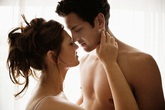 Rước bệnh tình dục do oral sex với gái lạ Rước bệnh tình dục do oral sex với gái lạ