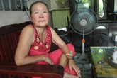 Dẫn con thơ đi đầu thú tội giết vợ Dẫn con thơ đi đầu thú tội giết vợ