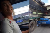 Cảm phục những tài xế xả thân cứu hàng chục người thoát chết trong gang tấc Cảm phục những tài xế xả thân cứu hàng chục người thoát chết trong gang tấc