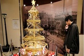Cây thông Noel bằng vàng ròng giá 40 tỷ Cây thông Noel bằng vàng ròng giá 40 tỷ
