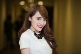 Nhật Thủy nói về bạn trai đại gia hơn 14 tuổi có một đời vợ Nhật Thủy nói về bạn trai đại gia hơn 14 tuổi có một đời vợ