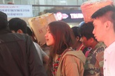 Nước mắt sân ga Nước mắt sân ga