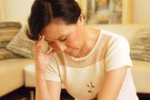 Bà ngoại bật khóc vì câu nói của thông gia giàu có Bà ngoại bật khóc vì câu nói của thông gia giàu có