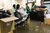 Nhiều sao Việt 'méo mặt' vì trận lụt ở Sài Gòn chiều 26/9 Nhiều sao Việt 'méo mặt' vì trận lụt ở Sài Gòn chiều 26/9