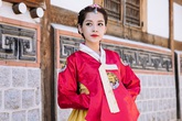 Chi Pu diện hanbok quá xinh đẹp so với các cô gái Hàn Quốc Chi Pu diện hanbok quá xinh đẹp so với các cô gái Hàn Quốc