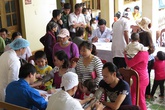 Cấp phát thuốc miễn phí cho người dân và bệnh viện đảo Bạch Long Vỹ Cấp phát thuốc miễn phí cho người dân và bệnh viện đảo Bạch Long Vỹ