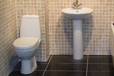 Bạn sẽ không bao giờ 'nấu cháo' điện thoại trong WC khi biết sự thật kinh khủng này Bạn sẽ không bao giờ 'nấu cháo' điện thoại trong WC khi biết sự thật kinh khủng này