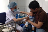 Bắt đầu tiêm 2.500 liều vaccine dịch vụ “6 trong 1” tại Hà Nội Bắt đầu tiêm 2.500 liều vaccine dịch vụ “6 trong 1” tại Hà Nội