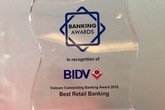 BIDV nhận giải Ngân hàng bán lẻ tiêu biểu 2016 BIDV nhận giải Ngân hàng bán lẻ tiêu biểu 2016