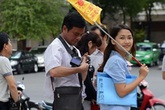 Nghi án hướng dẫn viên Trung Quốc 'dỏm' đánh vợ Nghi án hướng dẫn viên Trung Quốc 'dỏm' đánh vợ