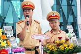 Cái đẹp đang cứu thế giới Cái đẹp đang cứu thế giới