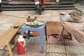 Cưa thùng phuy chứa xăng dầu cũ, bảo vệ căn nhà tử vong tại chỗ Cưa thùng phuy chứa xăng dầu cũ, bảo vệ căn nhà tử vong tại chỗ