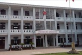Sầm Sơn - Thanh Hóa: Tại sao hàng loạt cán bộ, công chức xin nghỉ việc ra ngoài làm thêm? Sầm Sơn - Thanh Hóa: Tại sao hàng loạt cán bộ, công chức xin nghỉ việc ra ngoài làm thêm?