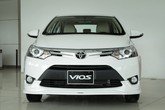 Toyota giảm giá mạnh hai mẫu xe hot Vios và Innova Toyota giảm giá mạnh hai mẫu xe hot Vios và Innova