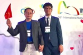 Người mẹ nghèo thao thức suốt đêm và tấm huy chương vàng Olympic Toán Người mẹ nghèo thao thức suốt đêm và tấm huy chương vàng Olympic Toán