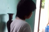 Bị cán bộ khuyến nông hãm hiếp, bé gái tâm thần liên tục lên cơn động kinh Bị cán bộ khuyến nông hãm hiếp, bé gái tâm thần liên tục lên cơn động kinh