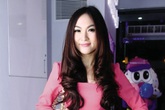 Hotgirl Kelly Nguyễn từng 6 lần khóc ròng với chiếc cằm hoại tử Hotgirl Kelly Nguyễn từng 6 lần khóc ròng với chiếc cằm hoại tử
