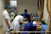 Thông tin bất ngờ về vụ hàng chục bé trai bị sùi mào gà sau cắt bao quy đầu Thông tin bất ngờ về vụ hàng chục bé trai bị sùi mào gà sau cắt bao quy đầu