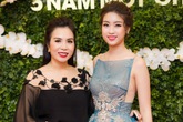Hoa hậu Mỹ Linh đọ sắc bên dàn người đẹp giữa trời giá rét Hoa hậu Mỹ Linh đọ sắc bên dàn người đẹp giữa trời giá rét