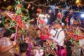 Cộng đồng mạng “hiến kế” cho sự kiện Thu Vọng Nguyệt Cộng đồng mạng “hiến kế” cho sự kiện Thu Vọng Nguyệt
