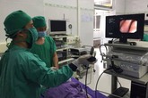Bé trai 7 tháng tuổi thoát chết do bị sặc bột Bé trai 7 tháng tuổi thoát chết do bị sặc bột
