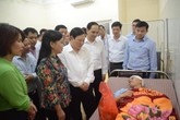 Vụ việc bác sĩ bị người nhà đánh vào đầu: Thầy thuốc luôn đối mặt với nguy hiểm Vụ việc bác sĩ bị người nhà đánh vào đầu: Thầy thuốc luôn đối mặt với nguy hiểm