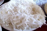 Bác sĩ giật mình vì sợi bún trong bụng trẻ sáng ăn chiều chưa tiêu Bác sĩ giật mình vì sợi bún trong bụng trẻ sáng ăn chiều chưa tiêu
