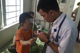Cảnh giác với bệnh tay - chân - miệng biến chứng nặng Cảnh giác với bệnh tay - chân - miệng biến chứng nặng