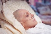 Chuyên gia nói gì về thông tin phác đồ điều trị ung thư của Việt Nam quá lỗi thời? Chuyên gia nói gì về thông tin phác đồ điều trị ung thư của Việt Nam quá lỗi thời?