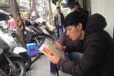 Dẹp loạn vỉa hè Hà Nội: Dân phố cổ lo “mất cần câu cơm” Dẹp loạn vỉa hè Hà Nội: Dân phố cổ lo “mất cần câu cơm”