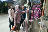 Váy maxi, giầy chống nóng “hút hồn” dân công sở Váy maxi, giầy chống nóng “hút hồn” dân công sở