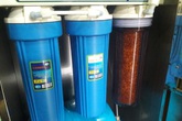 Tiếp bài “Dân kinh hãi với nước máy đóng váng đỏ quạch ở Hà Nội”: Đó là “nước đạt... chuẩn”! Tiếp bài “Dân kinh hãi với nước máy đóng váng đỏ quạch ở Hà Nội”: Đó là “nước đạt... chuẩn”!