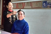 Chuyện tình đẹp của cô gái Hà Nội bỏ Thủ đô theo anh thương binh mù Chuyện tình đẹp của cô gái Hà Nội bỏ Thủ đô theo anh thương binh mù