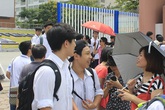 Phí giữ chỗ học: Hình thức “đặt cọc” phản giáo dục? Phí giữ chỗ học: Hình thức “đặt cọc” phản giáo dục?