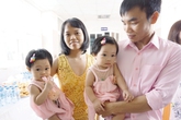 Hạnh phúc vỡ òa của những cặp vợ chồng hiếm muộn Hạnh phúc vỡ òa của những cặp vợ chồng hiếm muộn