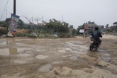 Chương Mỹ, Hà Nội: Xe quá tải hoành hành “băm nát” đường quê Chương Mỹ, Hà Nội: Xe quá tải hoành hành “băm nát” đường quê