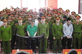 Tử hình 9 đối tượng trong đường dây buôn bán 1.415 bánh heroin Tử hình 9 đối tượng trong đường dây buôn bán 1.415 bánh heroin