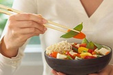 Nhập viện vì ăn chay mà vẫn vừa béo, vừa yếu Nhập viện vì ăn chay mà vẫn vừa béo, vừa yếu