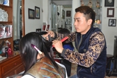 Chuyện chưa kể về ông chủ salon tóc vướng vào lao lý Chuyện chưa kể về ông chủ salon tóc vướng vào lao lý